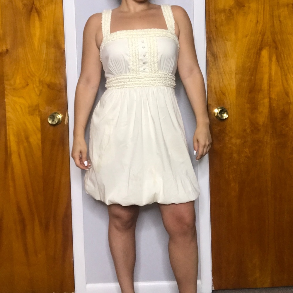 BCBGMAXAZRIA Ivory/Cream Bubble Dress Size S
